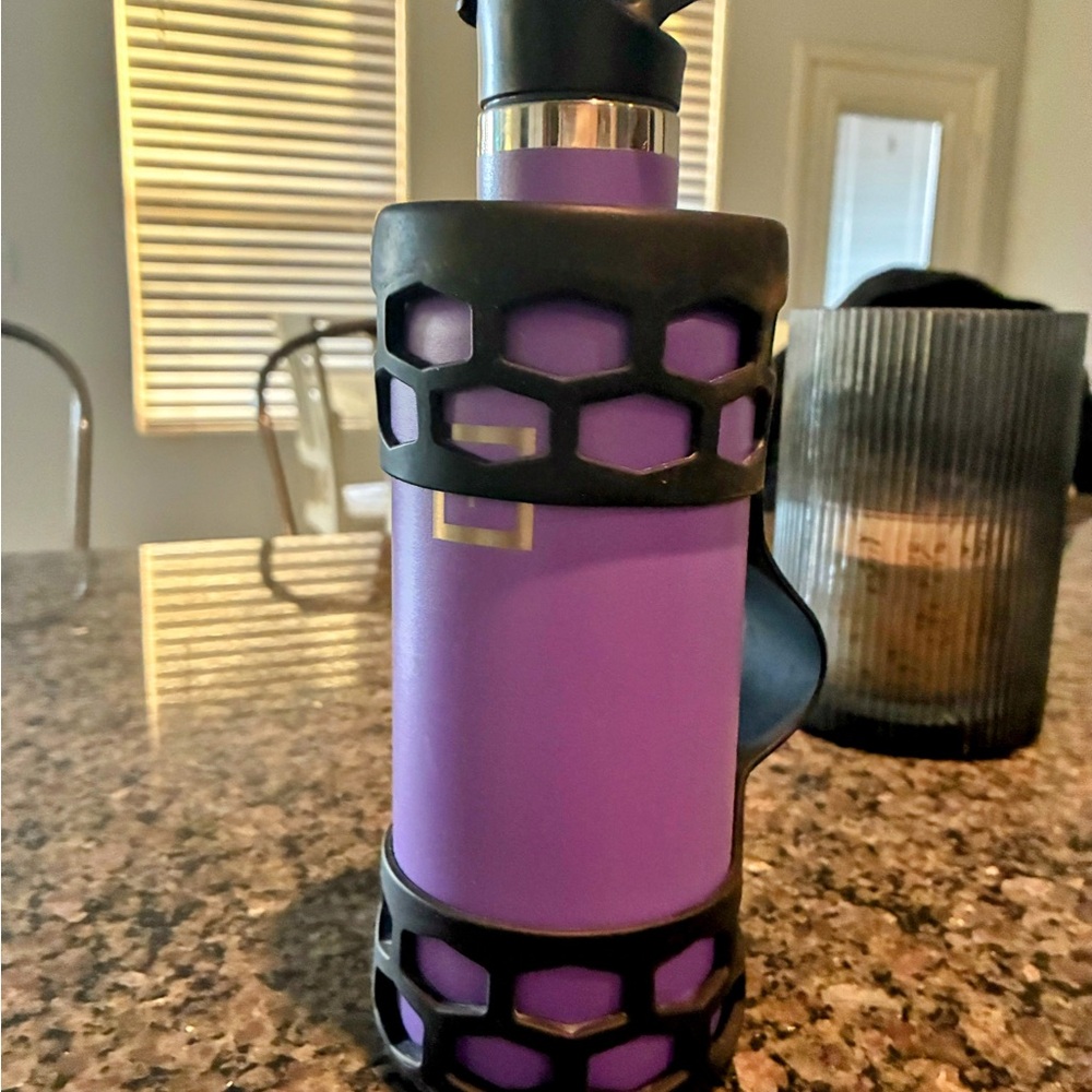 Ironflask 40 oz Purple Water Bottle with Black Grip